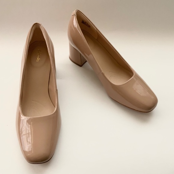 Clarks Sheer 55 Praline Patent Court Shoes Nude Leather Block Heel Pumps 7.5 - Picture 9 of 16